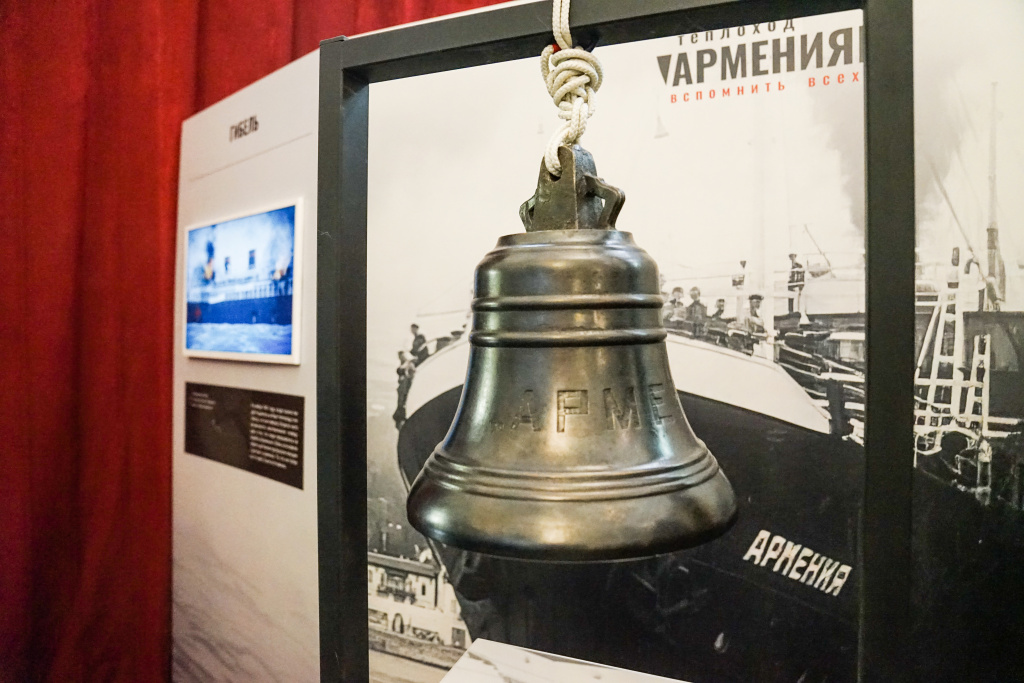 DSC08702-2.jpg