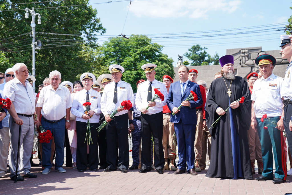DSC03439-2.jpg
