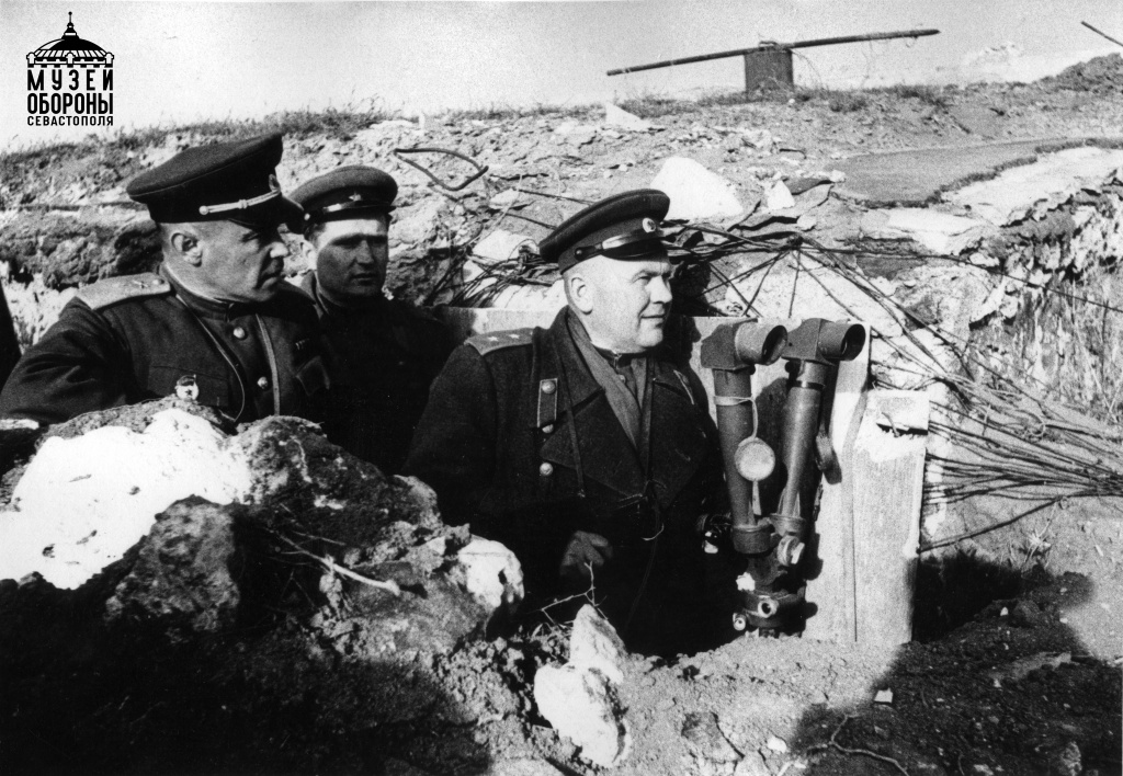 нф-26544 Захаров и Стрельбицкий.jpg