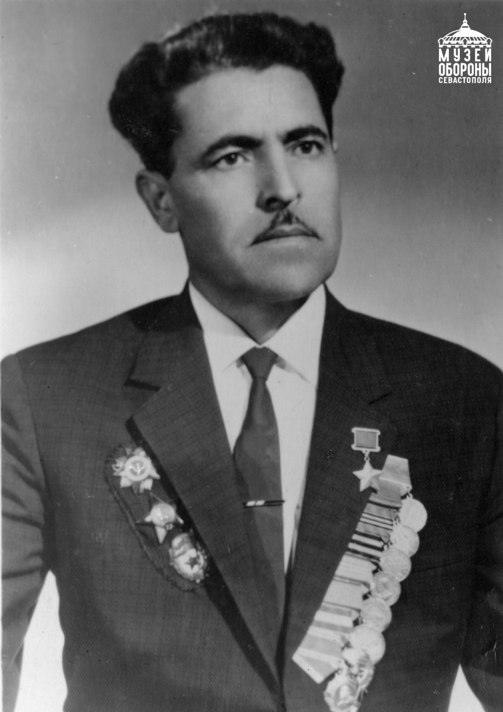 1.jpg 1.jpg